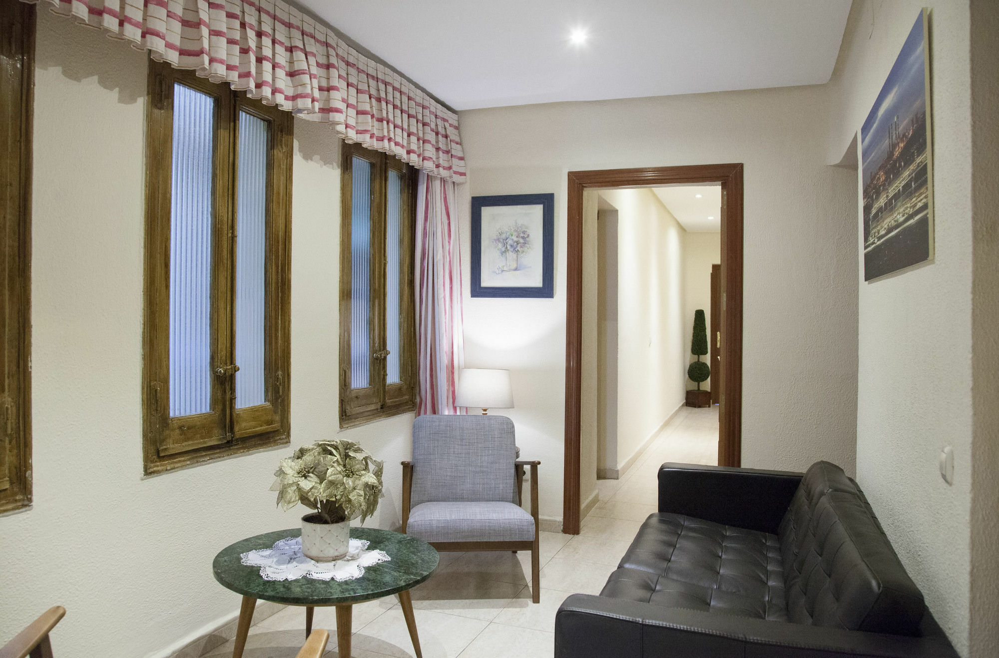 Hostal Arriaza Μαδρίτη Εξωτερικό φωτογραφία